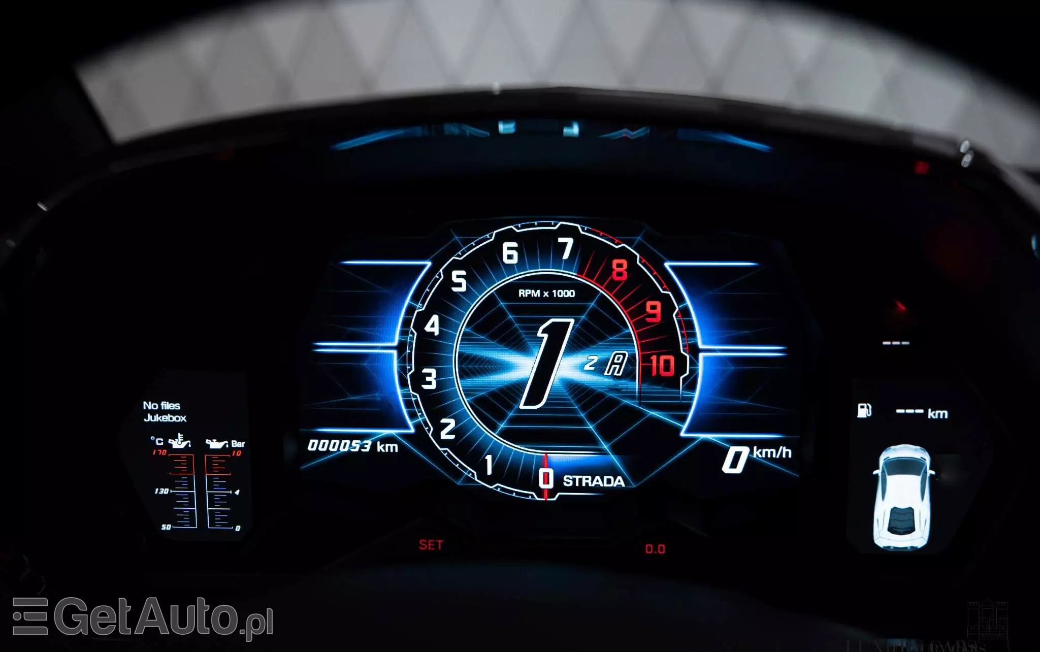 LAMBORGHINI Aventador 