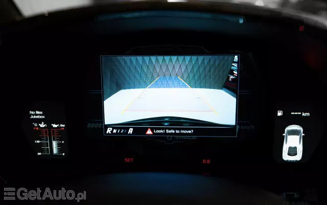 LAMBORGHINI Aventador 