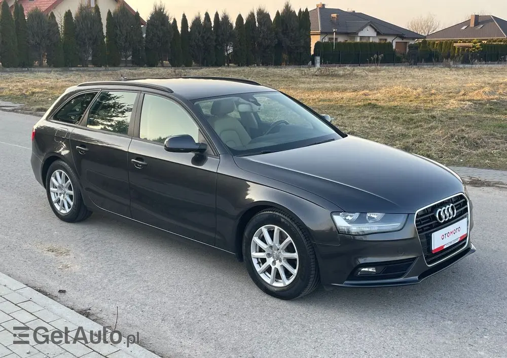 AUDI A4 Avant 