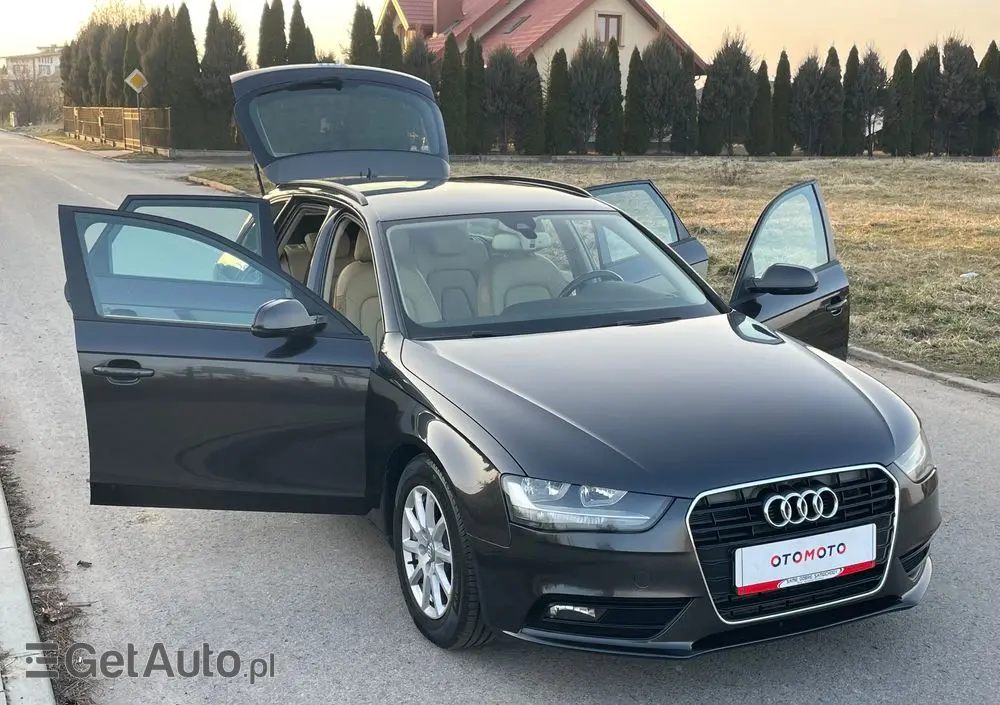 AUDI A4 Avant 