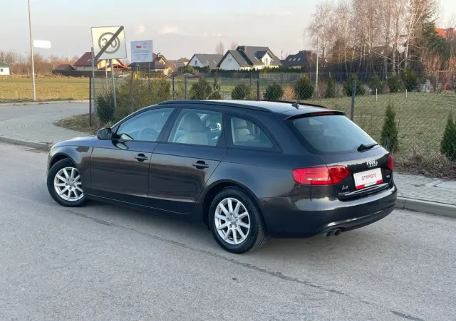 AUDI A4 Avant 