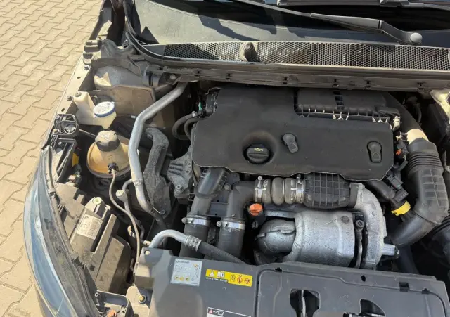 PEUGEOT 308 1.6 e-HDi Active STT