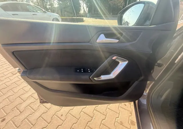 PEUGEOT 308 1.6 e-HDi Active STT