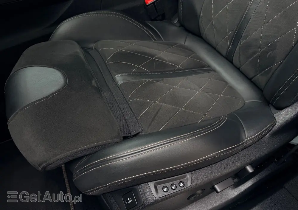 PEUGEOT 3008 BlueHDi 180 Stop & Start EAT8 GT