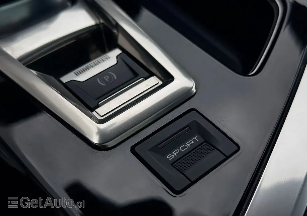 PEUGEOT 3008 BlueHDi 180 Stop & Start EAT8 GT