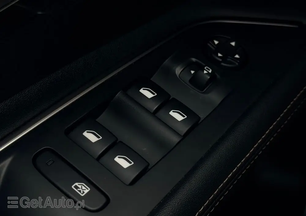 PEUGEOT 3008 BlueHDi 180 Stop & Start EAT8 GT