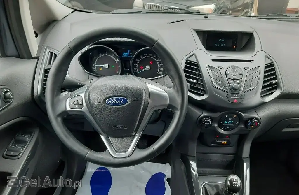 FORD EcoSport 