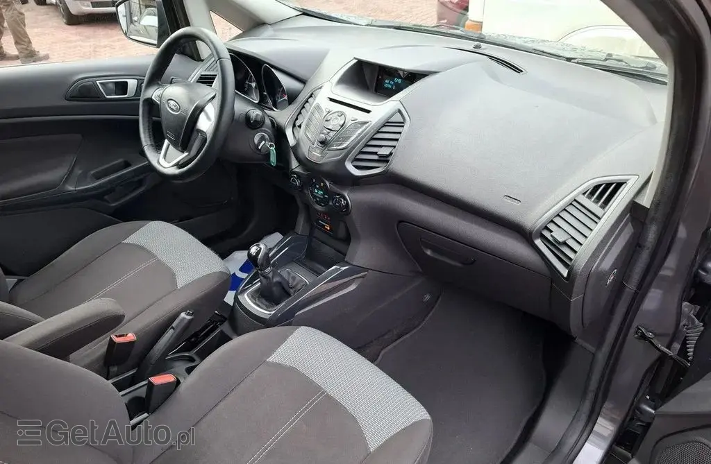 FORD EcoSport 