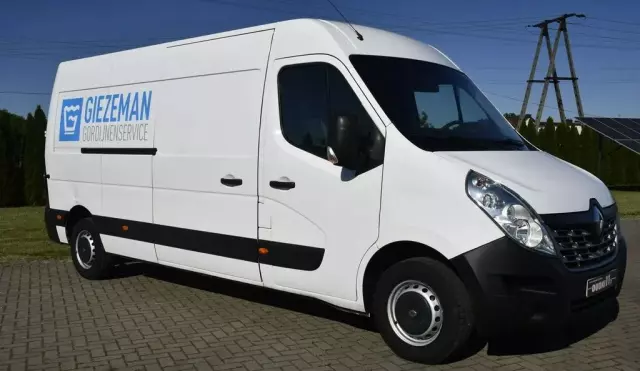 RENAULT Master 