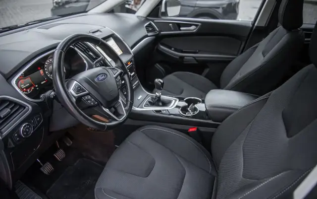 FORD S-Max 2.0 EcoBlue Business