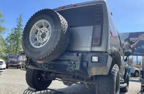 HUMMER H2 