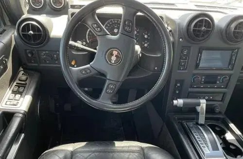 HUMMER H2 