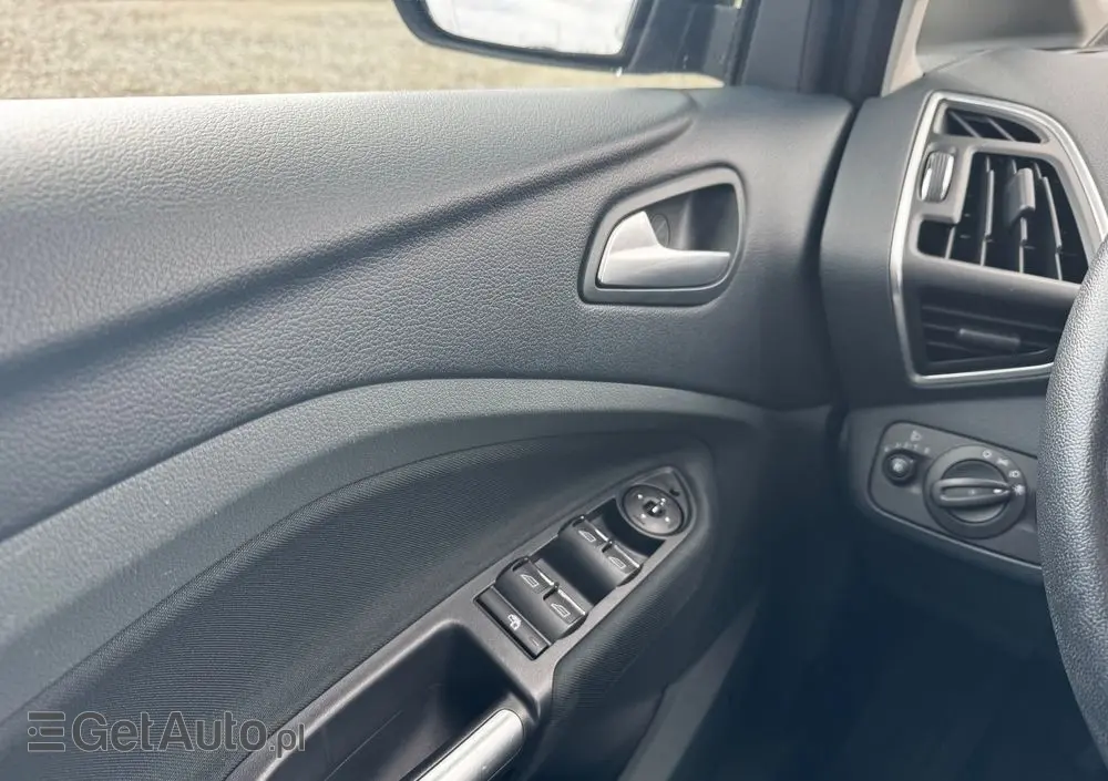 FORD C-MAX 1.6 EcoBoost Titanium