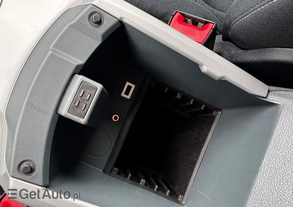 FORD C-MAX 1.6 EcoBoost Titanium