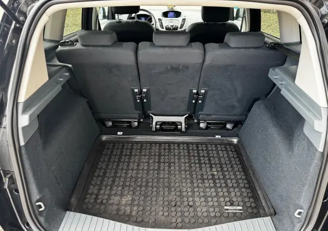 FORD C-MAX 1.6 EcoBoost Titanium