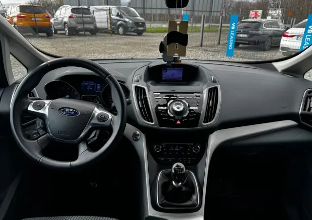 FORD C-MAX 1.6 EcoBoost Titanium