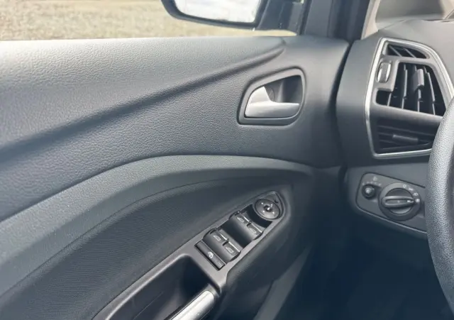 FORD C-MAX 1.6 EcoBoost Titanium