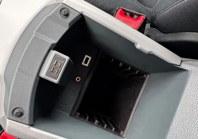 FORD C-MAX 1.6 EcoBoost Titanium