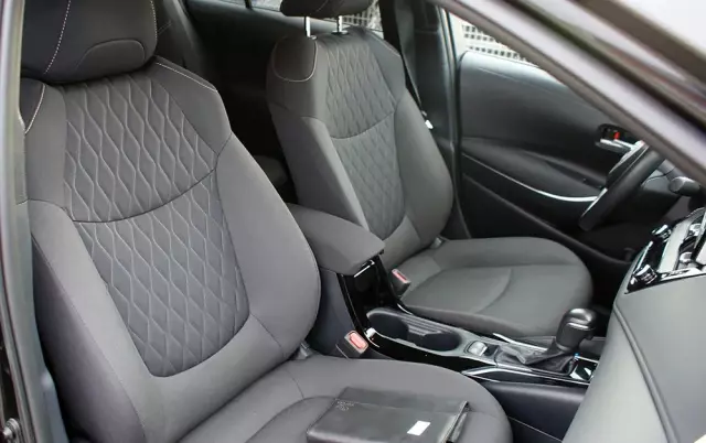 TOYOTA Corolla 1.5 Style MS