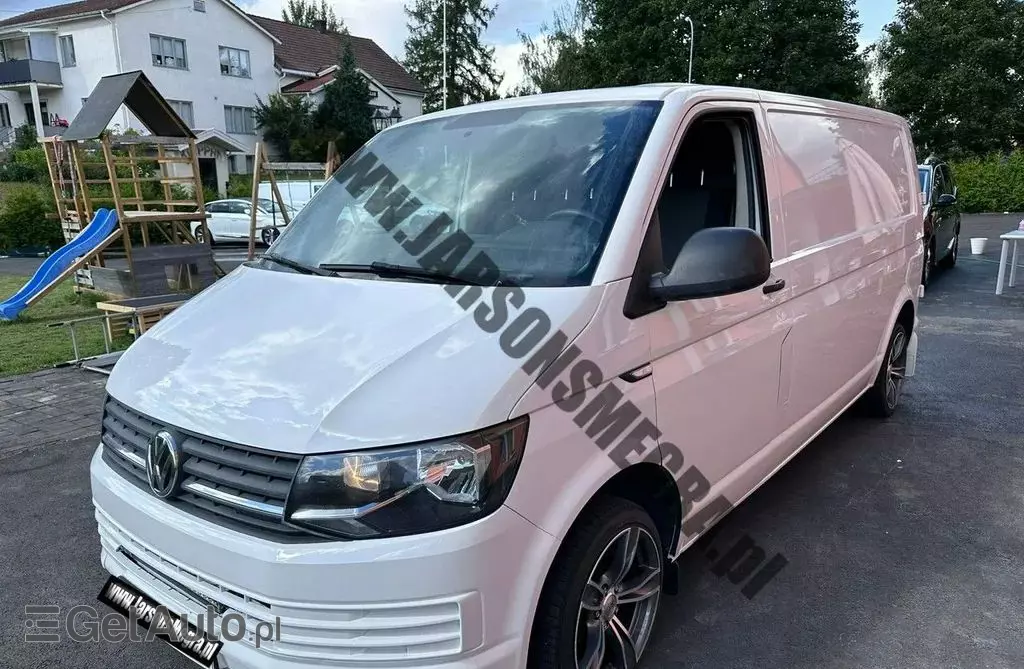 VOLKSWAGEN TRANSPORTER 