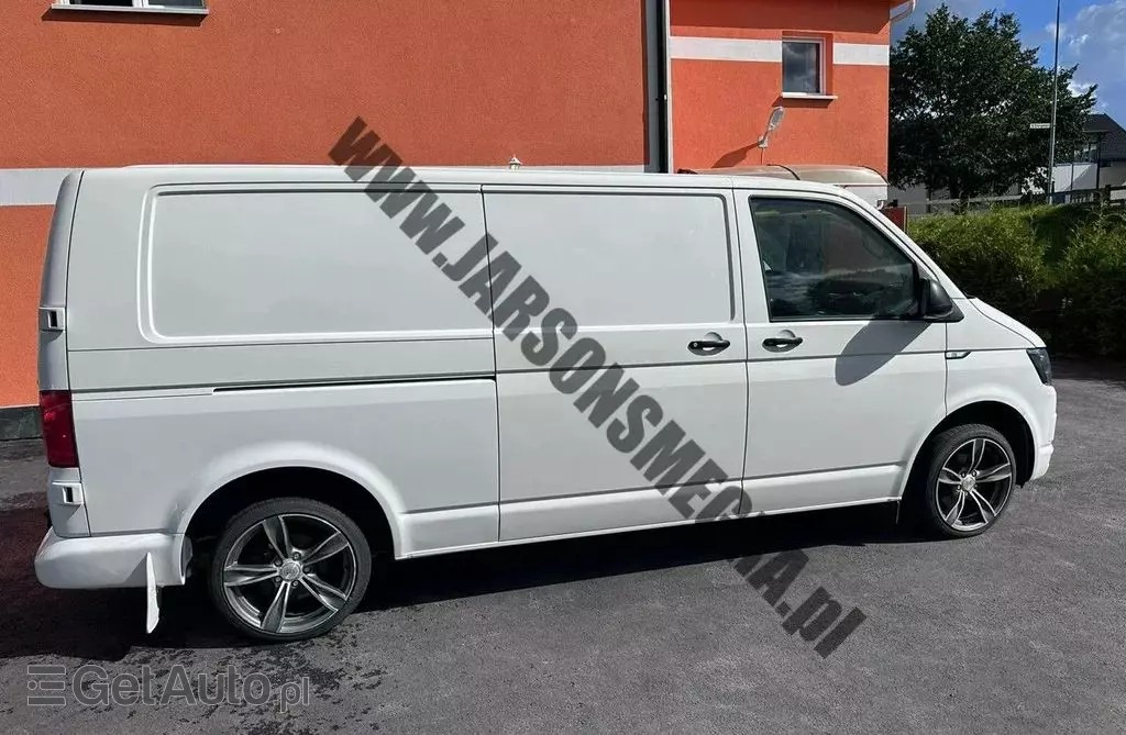 VOLKSWAGEN TRANSPORTER 