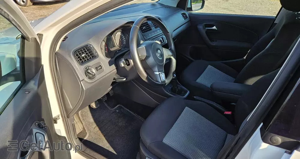 VOLKSWAGEN Polo 1.2 Comfortline
