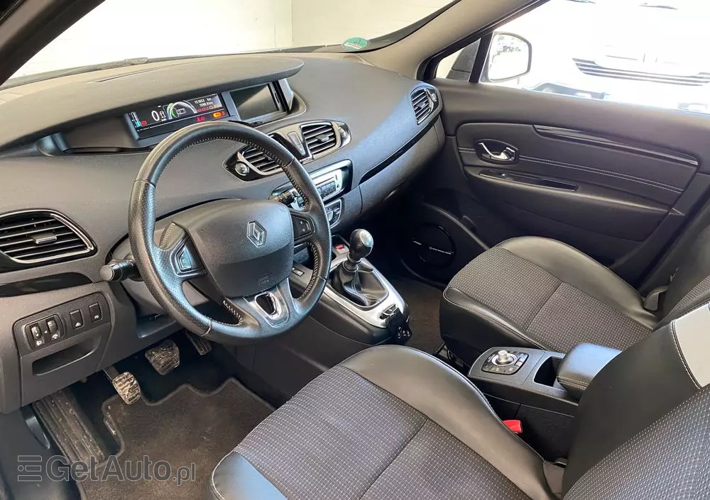 RENAULT Grand Scenic Gr 1.2 TCe Energy Bose EU6