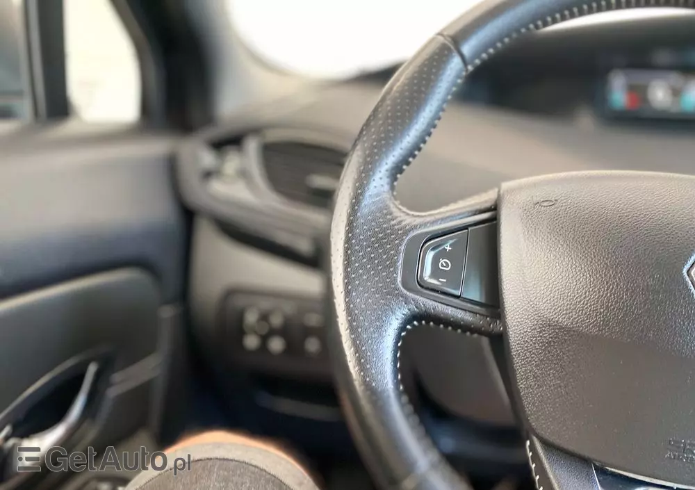 RENAULT Grand Scenic Gr 1.2 TCe Energy Bose EU6