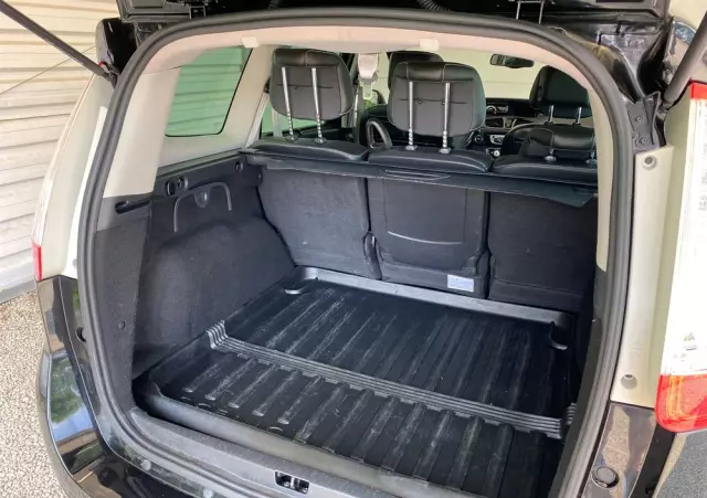 RENAULT Grand Scenic Gr 1.2 TCe Energy Bose EU6