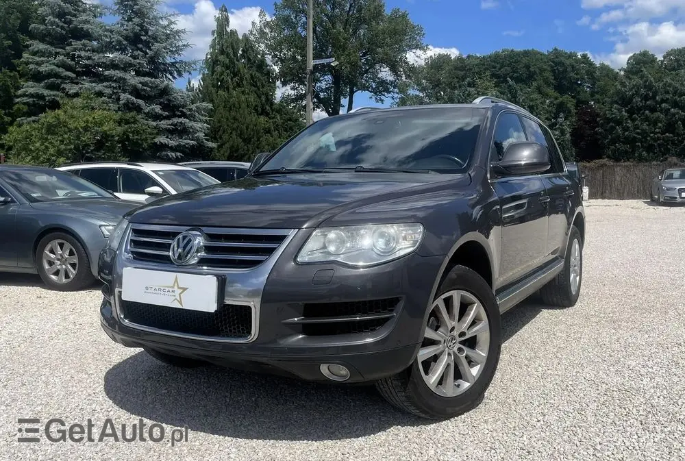 VOLKSWAGEN Touareg 4.2 V8 Automatik Individual