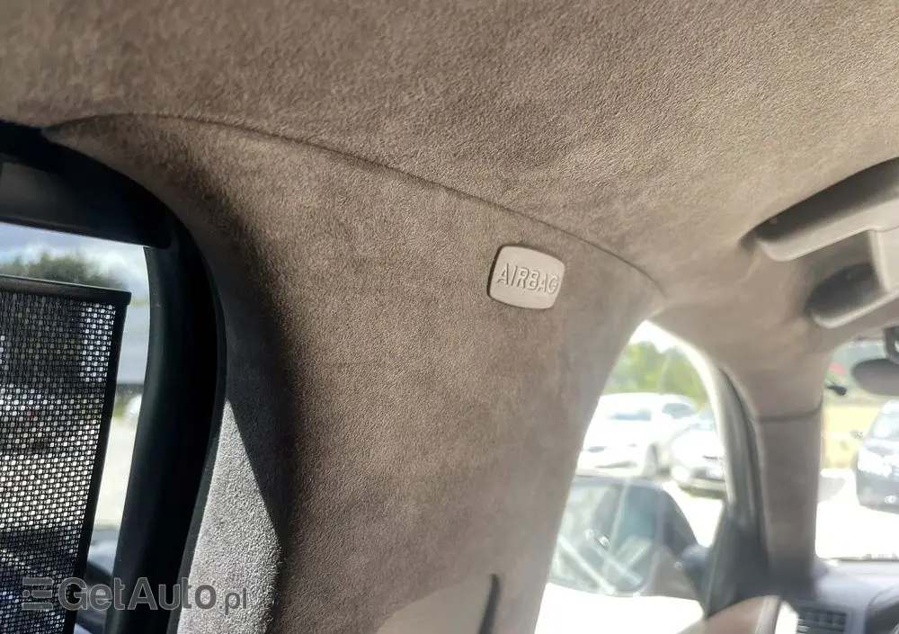 VOLKSWAGEN Touareg 4.2 V8 Automatik Individual