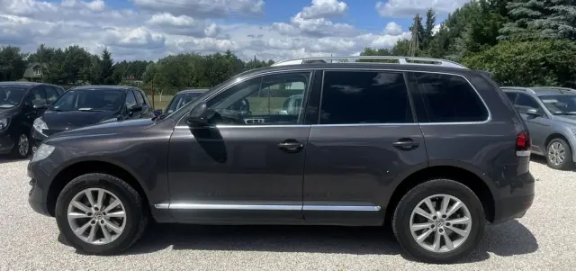 VOLKSWAGEN Touareg 4.2 V8 Automatik Individual