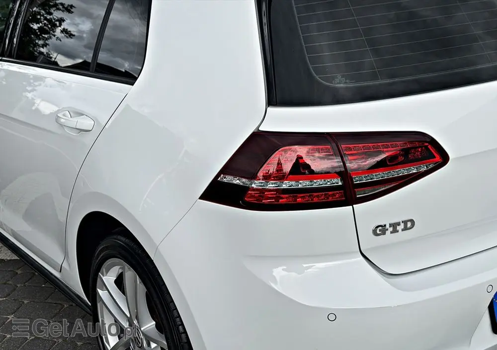 VOLKSWAGEN Golf GTD (BlueMotion Technology)
