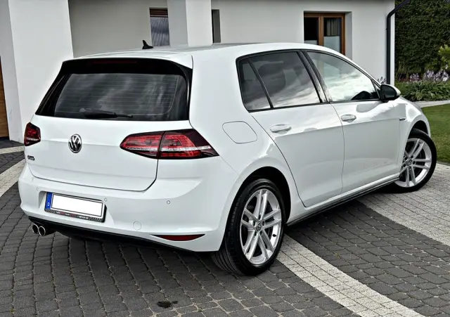 VOLKSWAGEN Golf GTD (BlueMotion Technology)