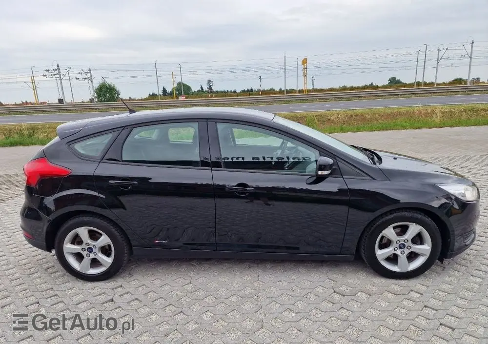 FORD Focus 1.0 EcoBoost 99g Start-Stopp-System Business Edition