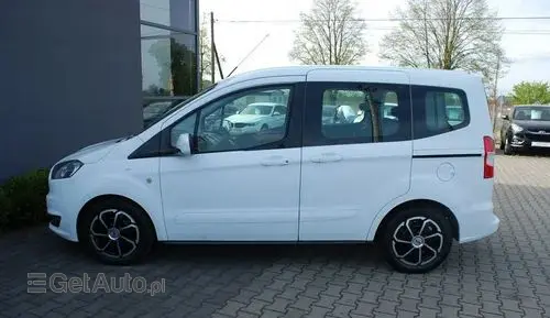 FORD Tourneo Courier 