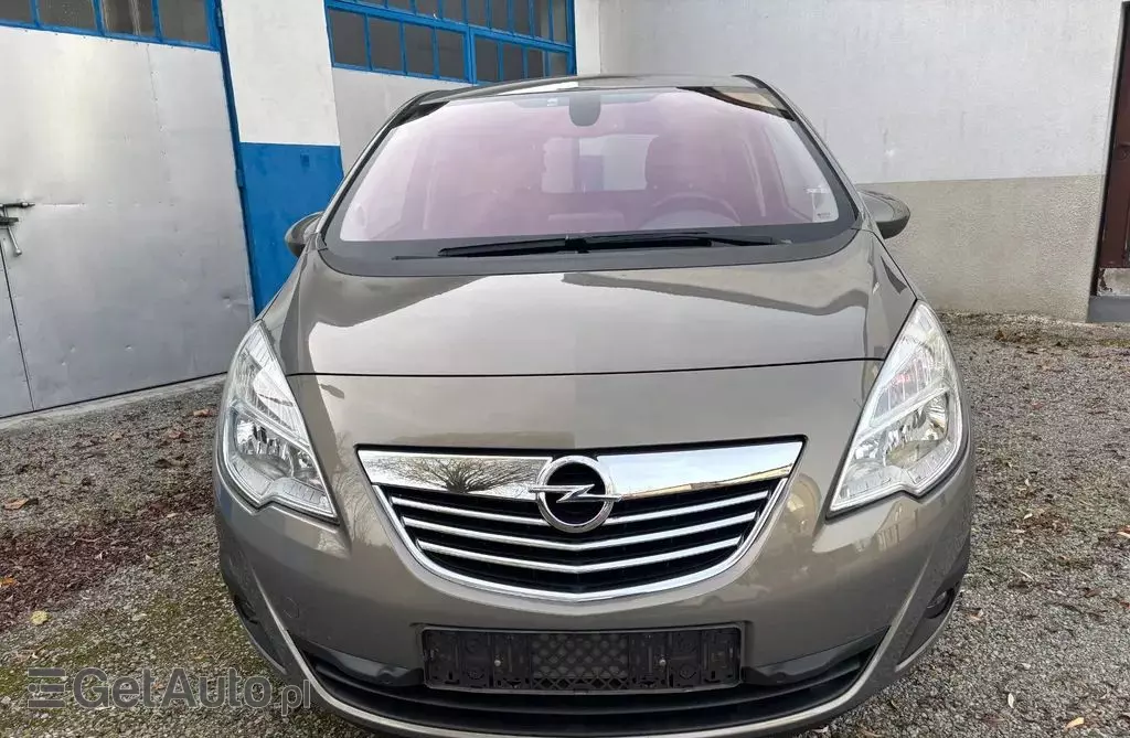 OPEL Meriva 
