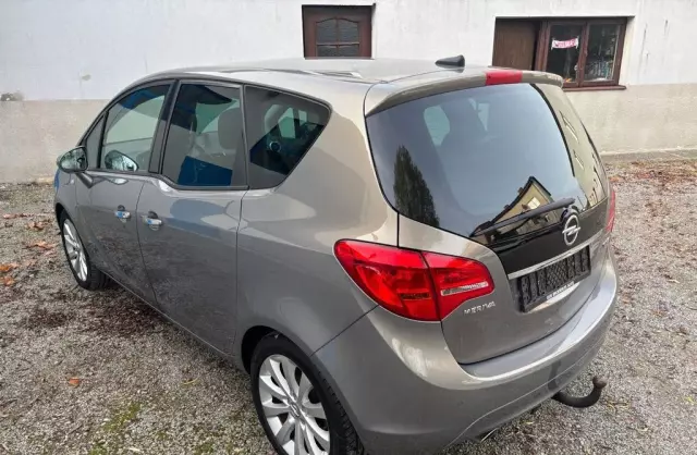 OPEL Meriva 