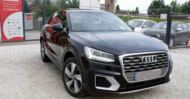 AUDI Q2 