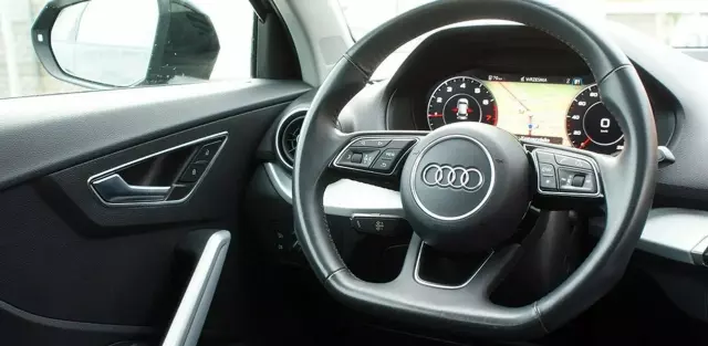 AUDI Q2 