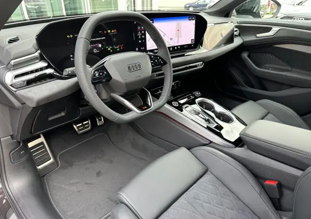 AUDI A6 Limousine 