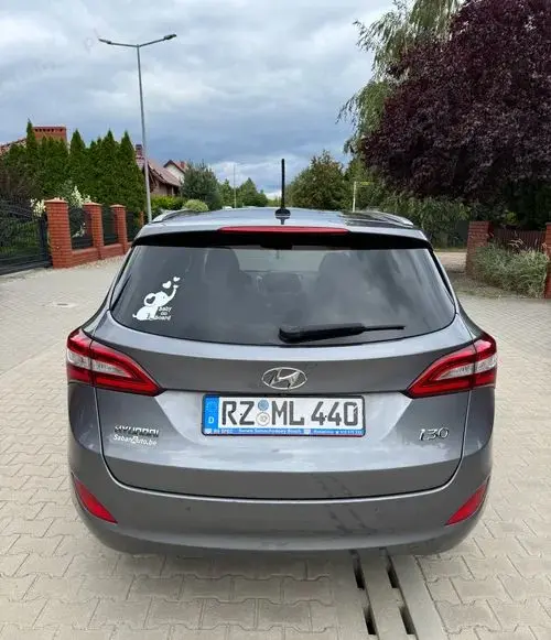 HYUNDAI I30 