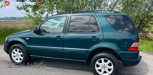 MERCEDES-BENZ ML 