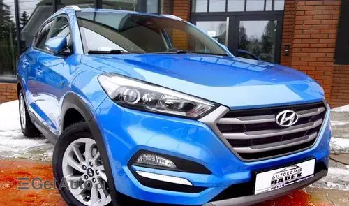 HYUNDAI Tucson 