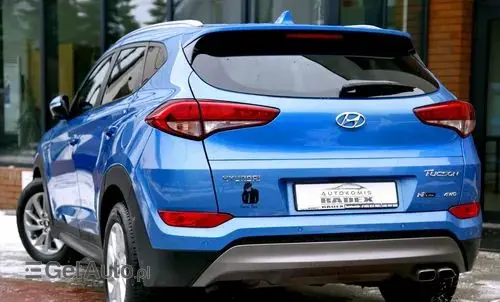 HYUNDAI Tucson 