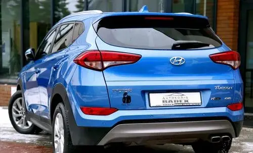HYUNDAI Tucson 