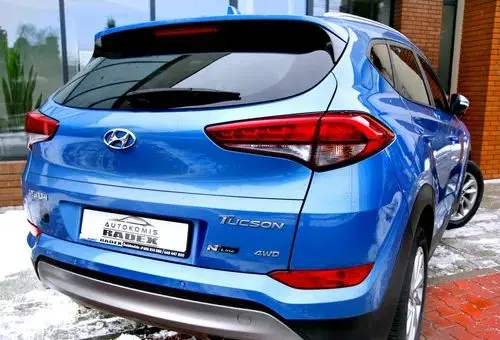 HYUNDAI Tucson 