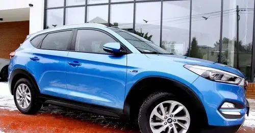HYUNDAI Tucson 