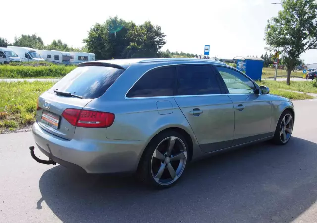 AUDI A4 Avant 2.0 TDI e DPF Ambition