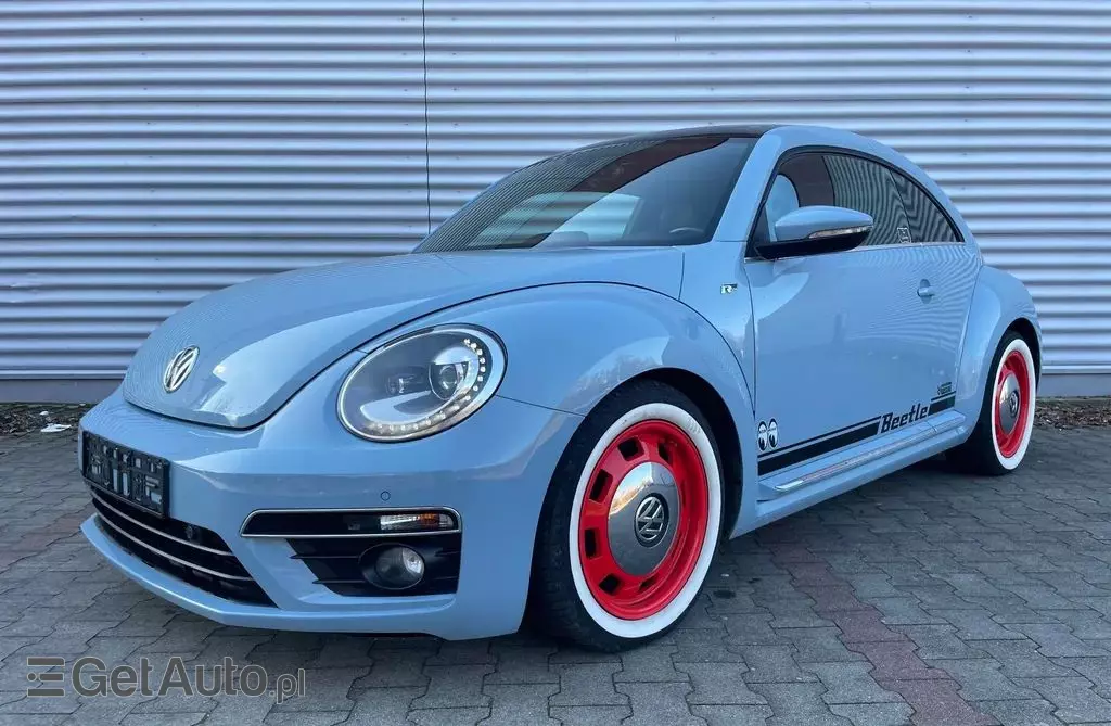 VOLKSWAGEN New Beetle 